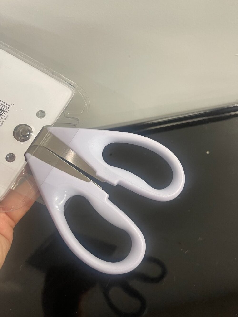 KitchenAid Utility Shears Lavender Cream Stainless Steel New - Picture 5 of 5